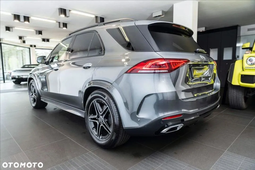 Mercedes-Benz GLE 300 Image 3